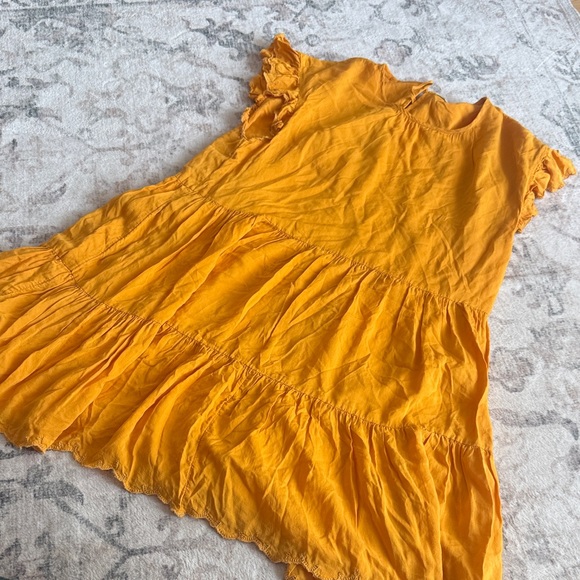wilfred sidionie dress orange yellow m Lightweight Tiered Flutter Mustard Yellow - Picture 2 of 4